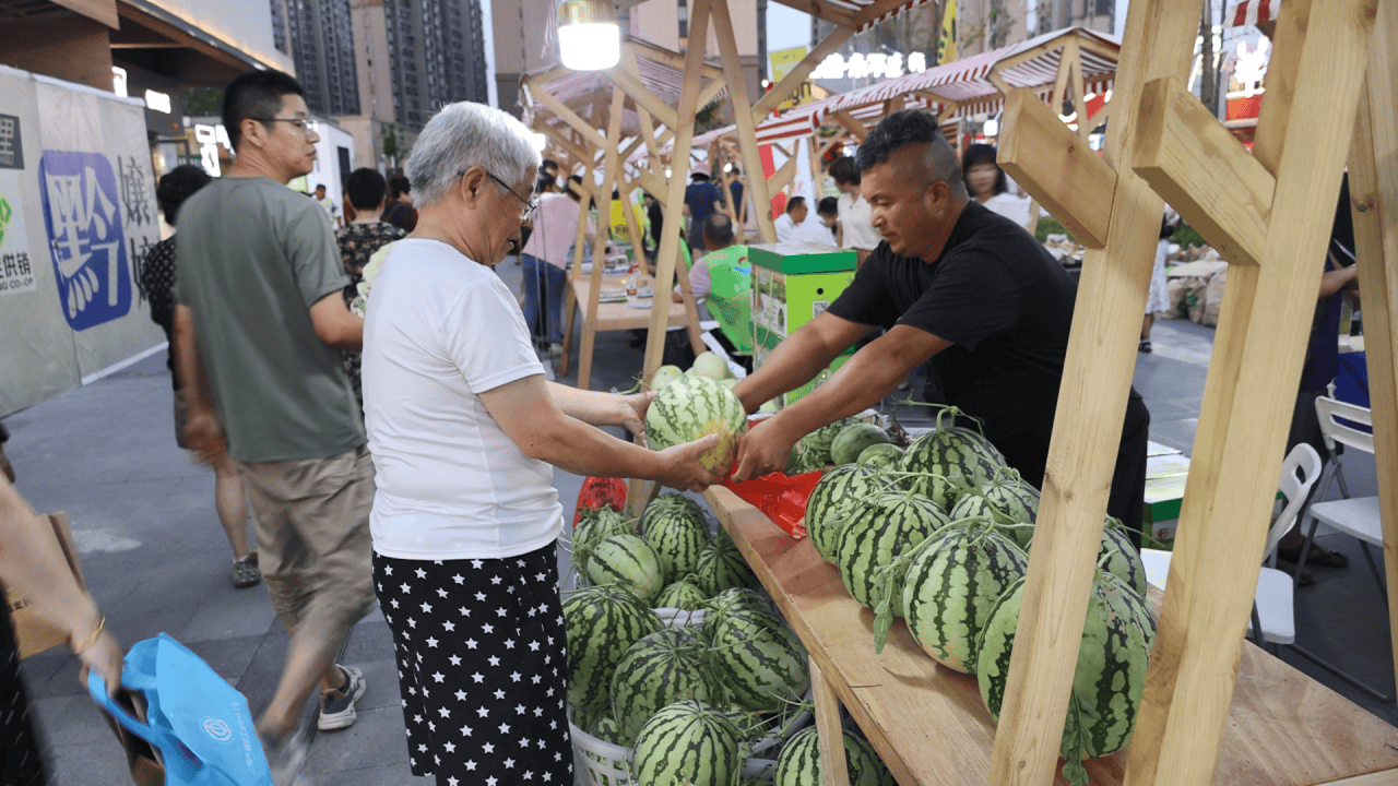 🌸广州日报【7777888888管家婆中特】_“人民城市人民建，我为贤城献一策”充分调动民智 让民众从“旁观者”变成“参与者”