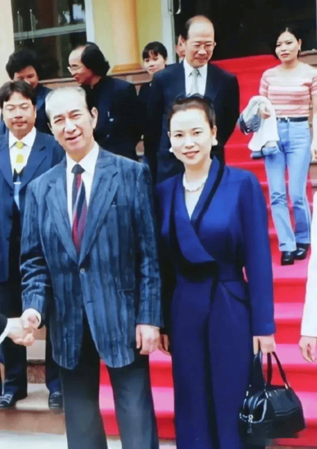 28张照片告诉你,她直接改善了何家基因_陈婉珍_梁安琪_何鸿燊