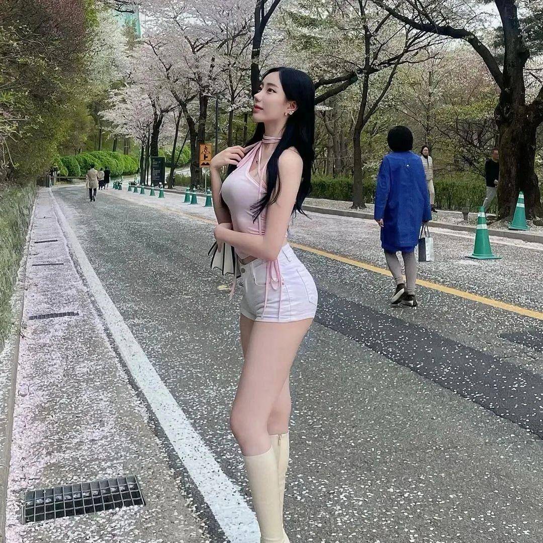 高挑性感的身材,成为了无数人心目中的理想形象