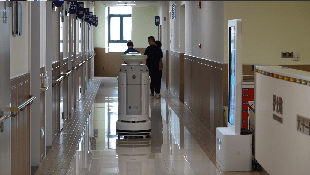 67ai智驭,机器人护航,大数据织网……中山医院加快数智化建设