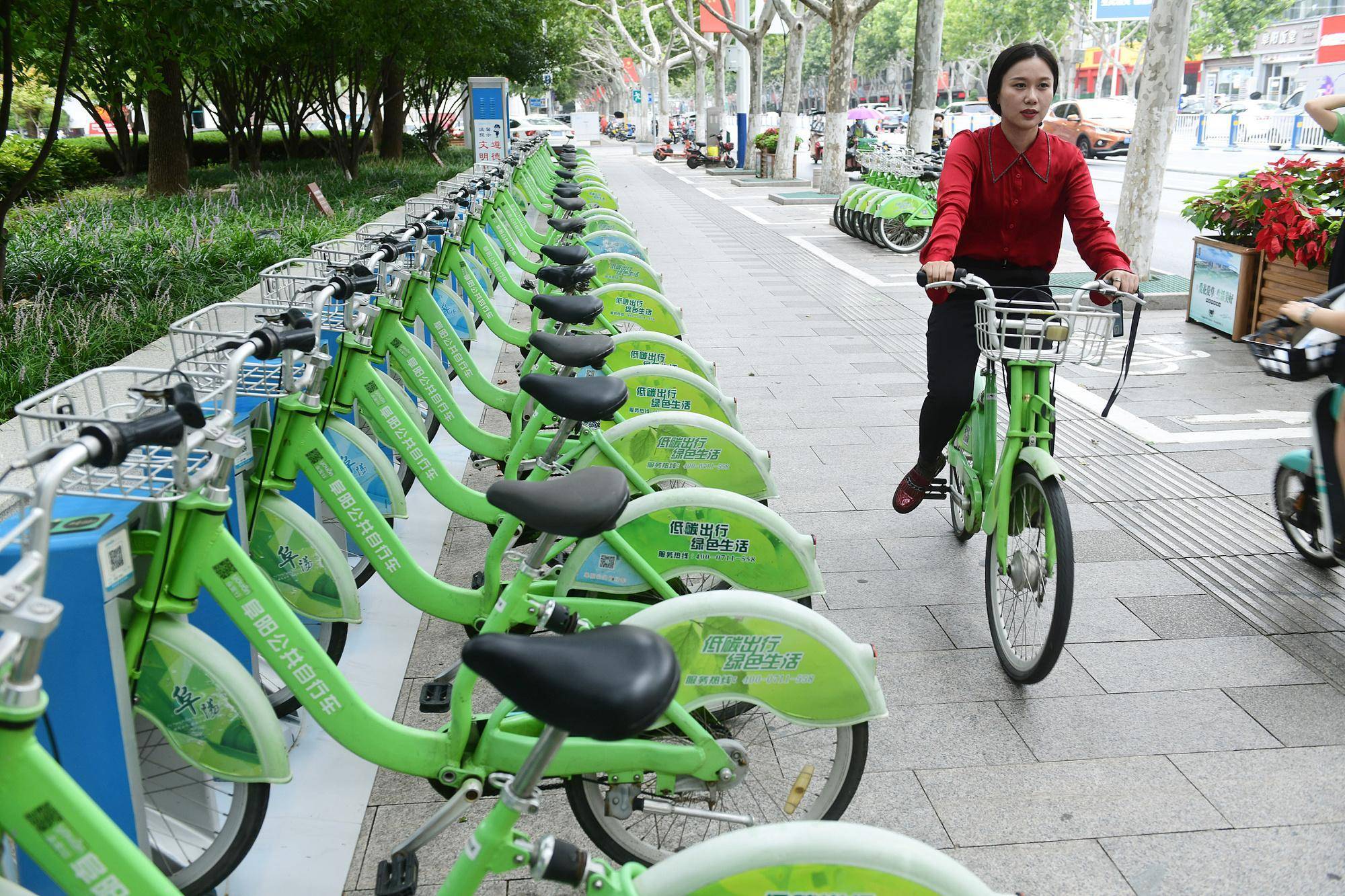 【央广时评·真抓实干②】健全绿色低碳发展机制 让更多人爱上"绿色