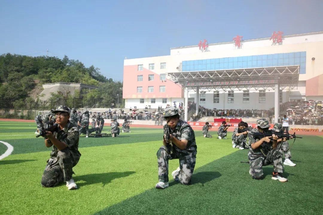 【阳泉一中】2024年高一军训闭营仪式暨表彰大会