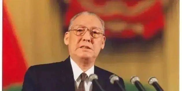 这位客家人,曾任朱德、邓小平秘书,官居副国级!_刘复之_梅县_工作