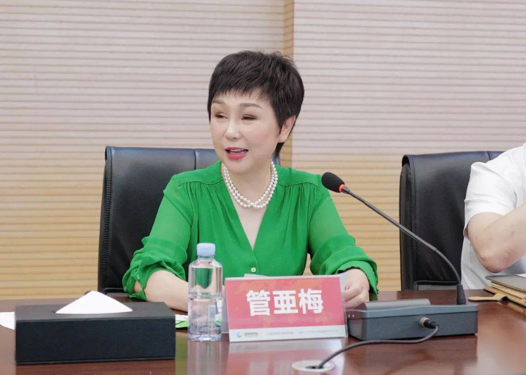 日本企业代表团一行莅临通威参观交流