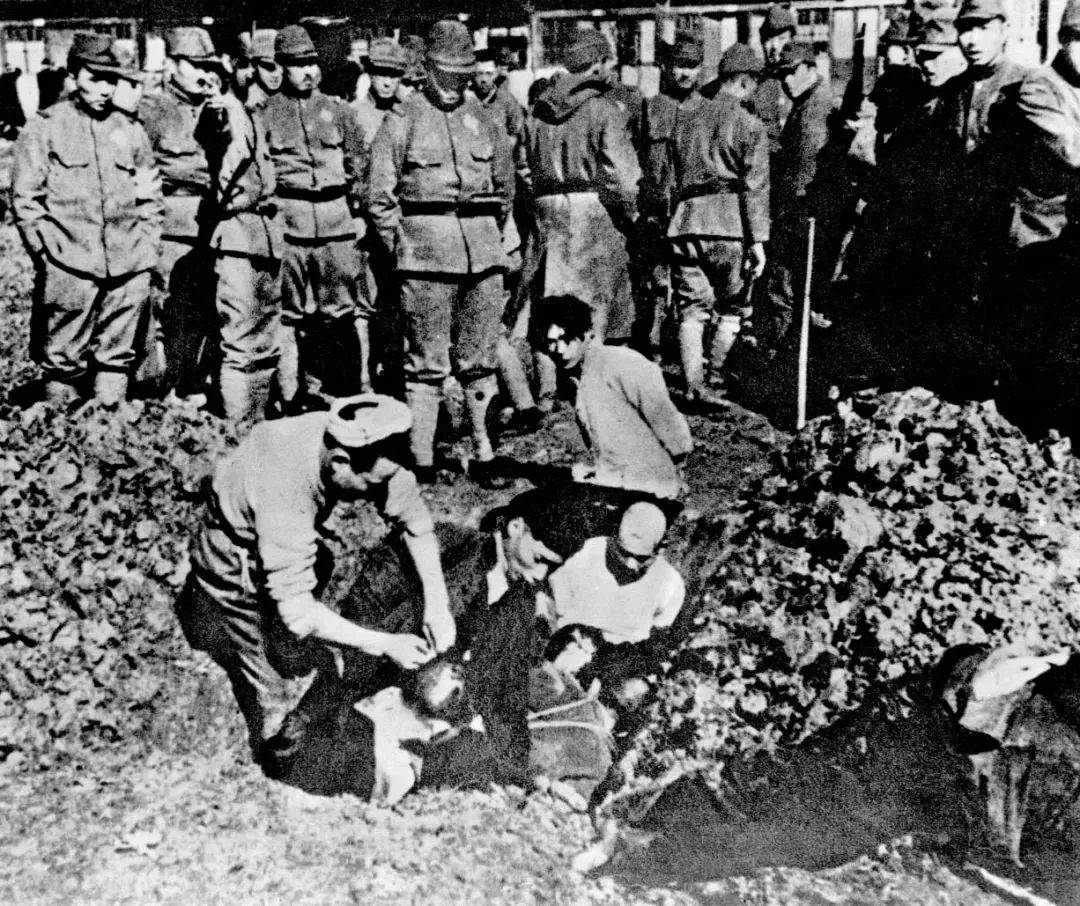 日本军国主义自此震惊中外的九一八事变爆发1931年9月18日夜晚这是