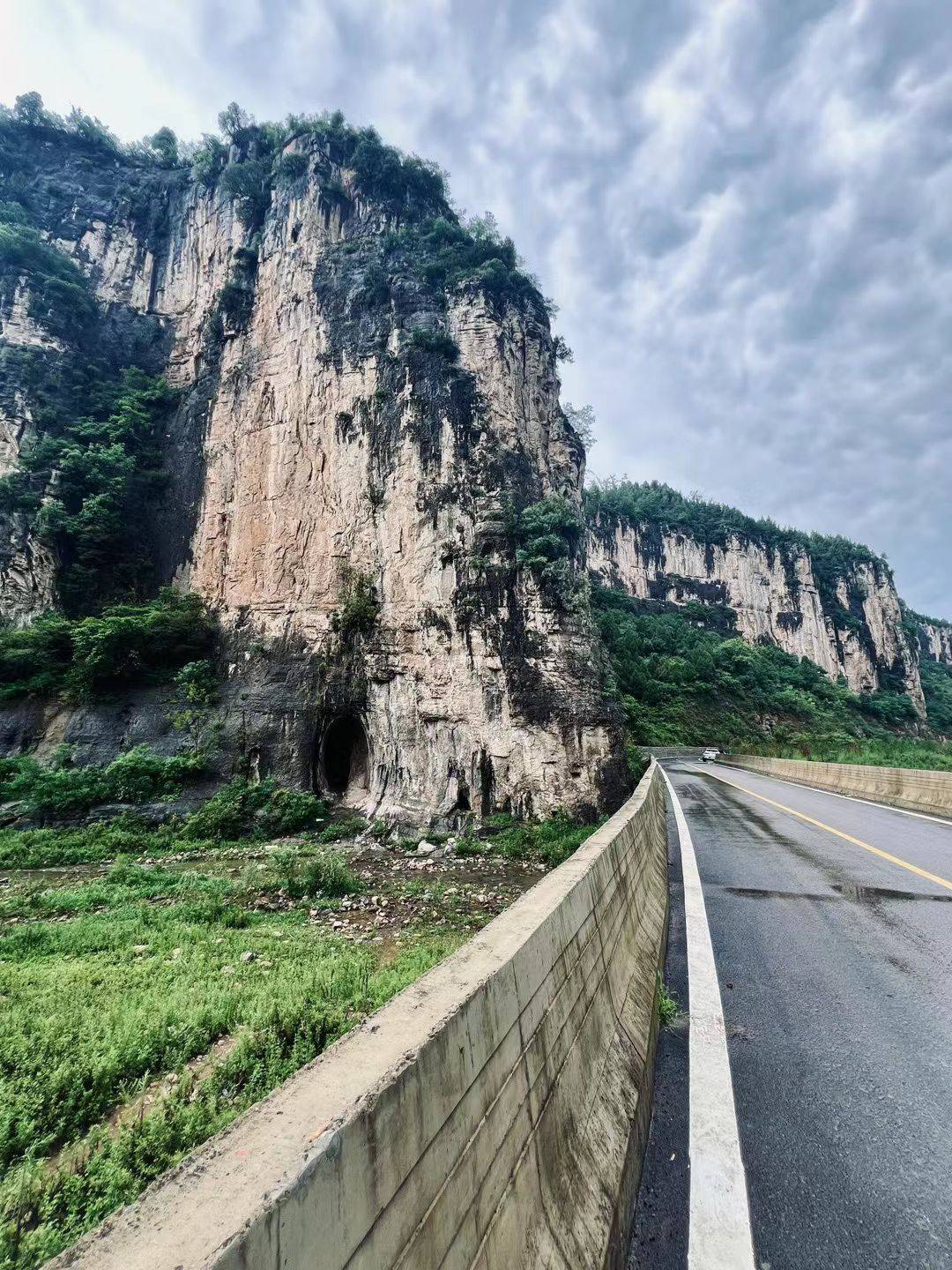 新安县北冶镇环湖公路图片