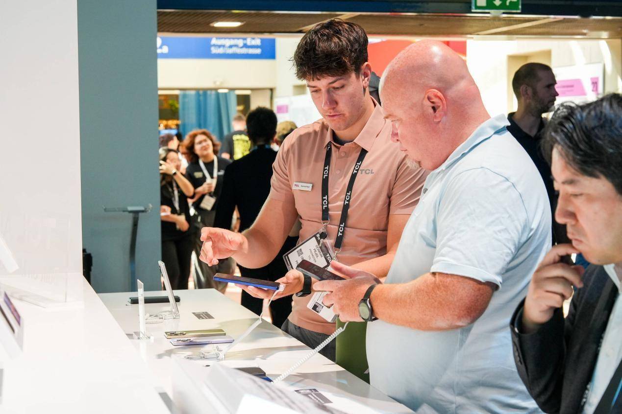 TCL实业携多款新品和创新技术亮相IFA2024，引领智慧生活新风尚-家电圈官网