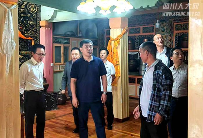 罗强率队赴甘孜州乡城县开展联系指导乡村振兴工作