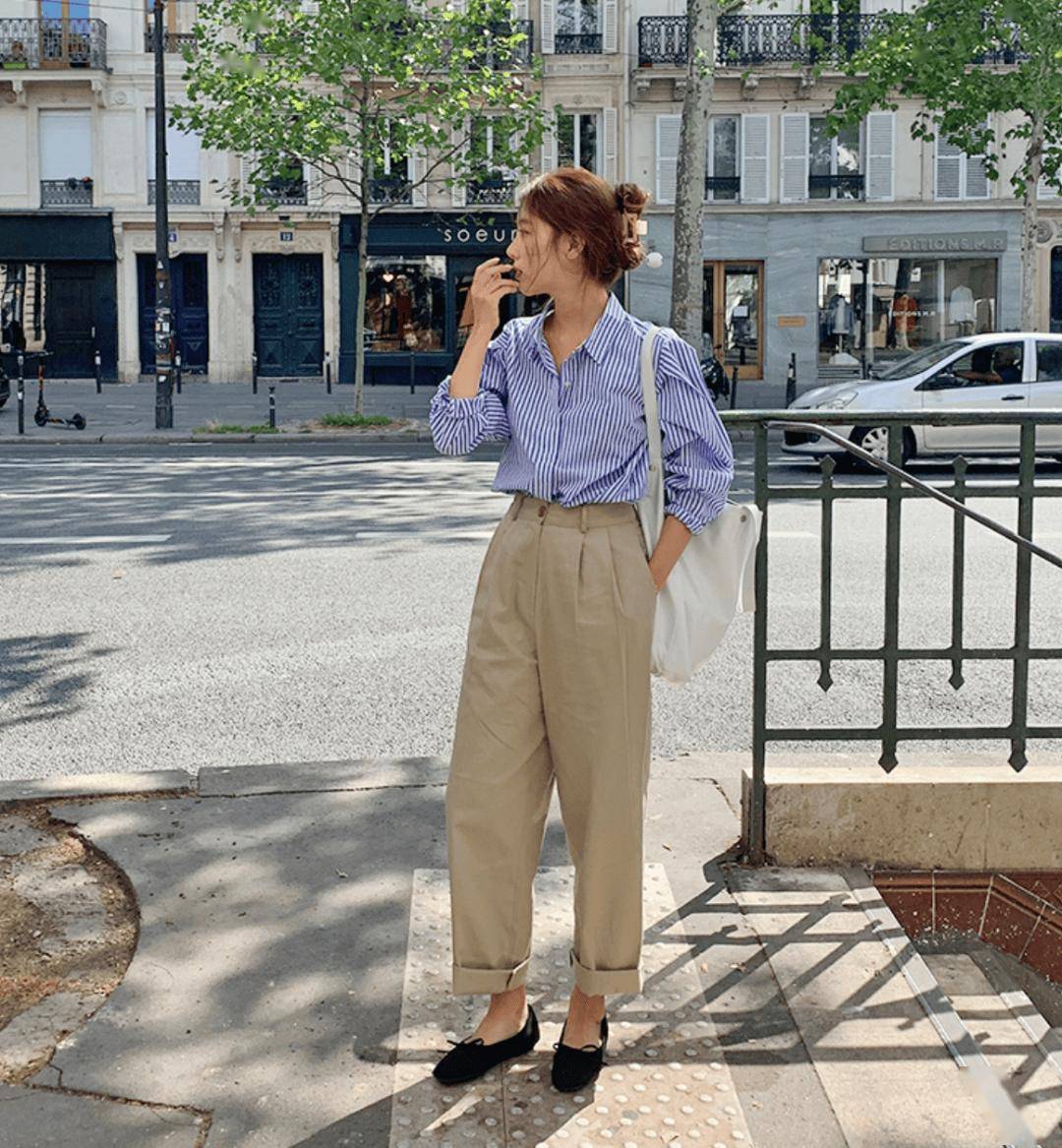 奶奶鞋 奶奶裤特别是这种同样很有法式风情的条纹tee,搭配奶奶鞋