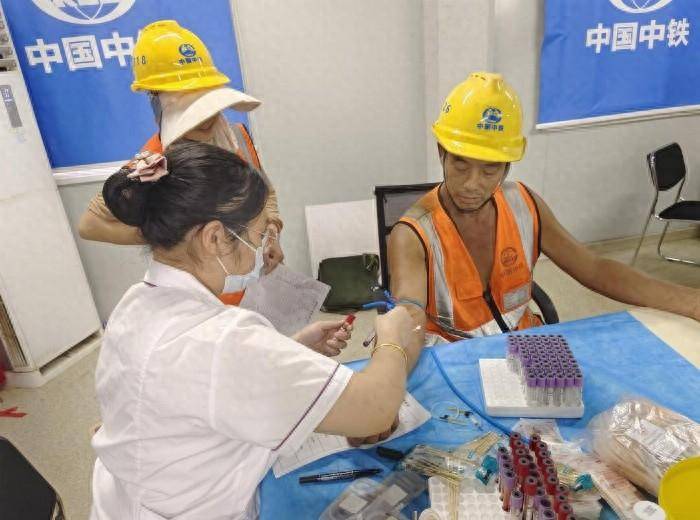 🌸中国民族宗教网 【黄大仙精准内部三肖三码】|本周日，佘山这场义诊有“专家团”送健康  第5张