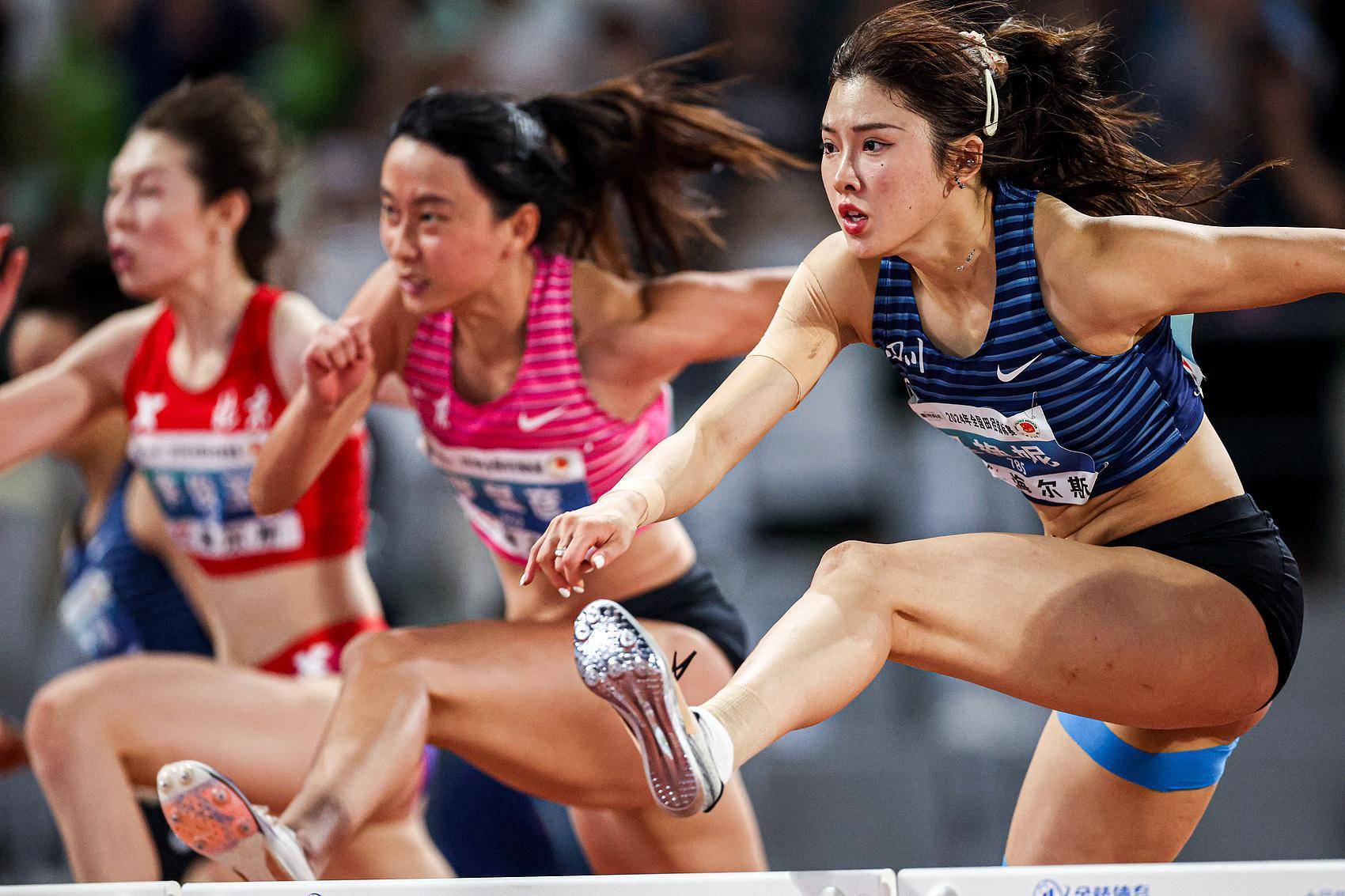 广东包揽男女400米金牌,吴艳妮夺取巴黎奥运后首冠