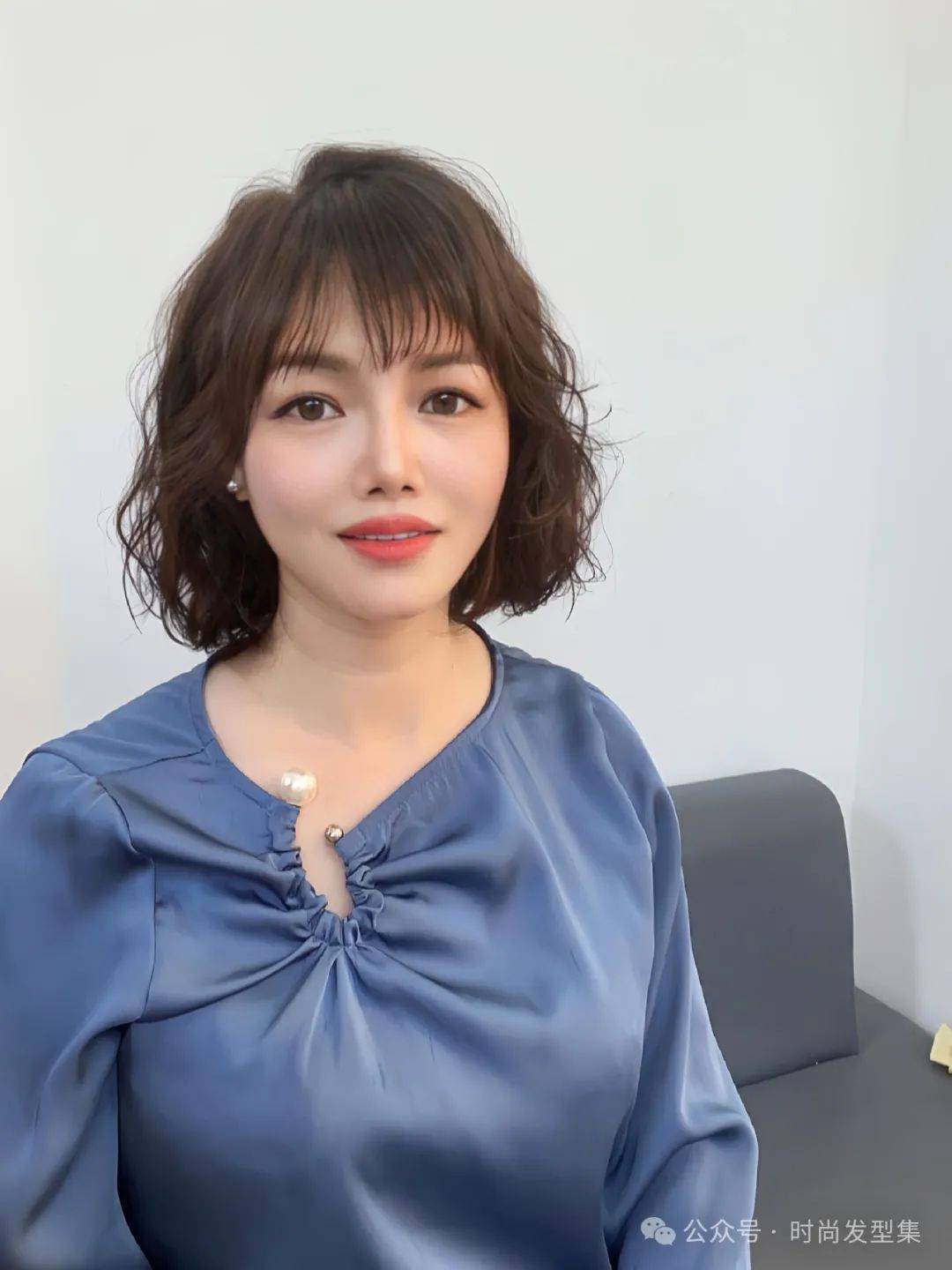秋天中短发烫个全头想变美不用愁