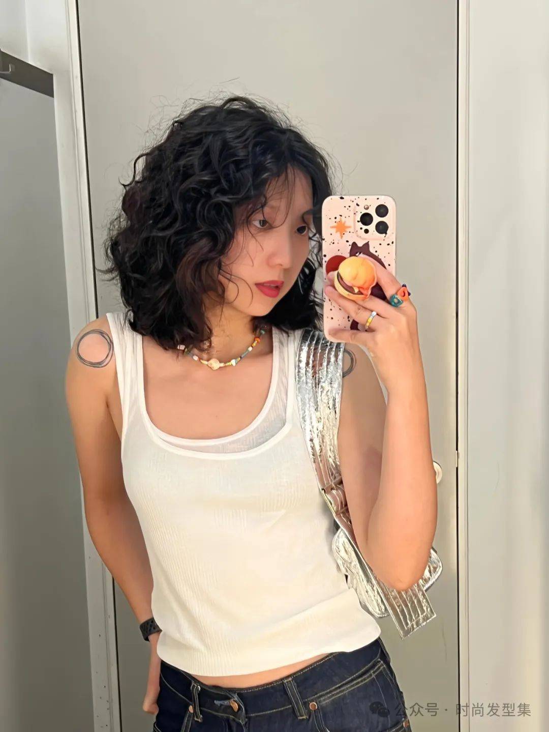 秋天中短发烫个全头想变美不用愁