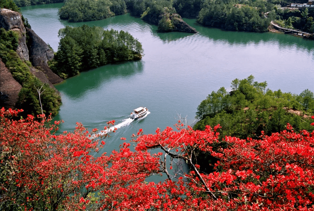 龙岩湖风景区图片