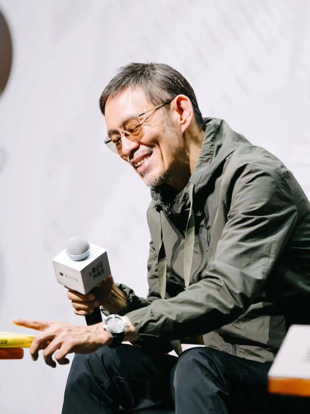 马家辉 × 吴吞 × 伊沙 × 里所:创作与喝酒是一种自我救赎