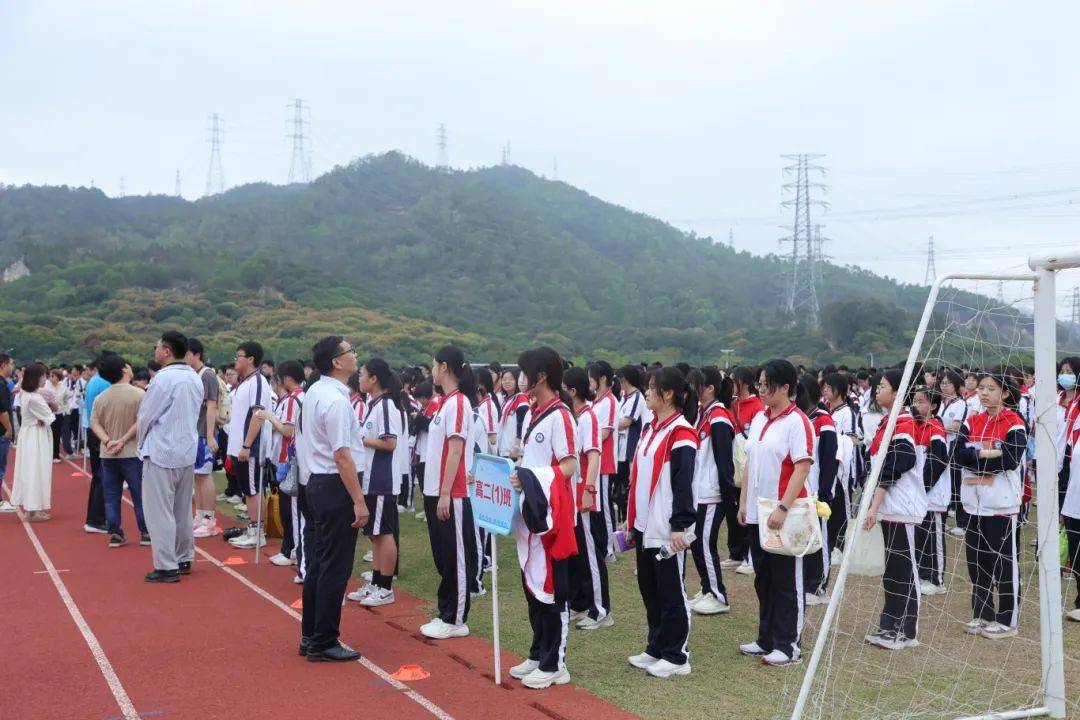 【嵩县一高】音乐启航 青春和鸣 礼赞祖国 挺膺担当——我校高一年级