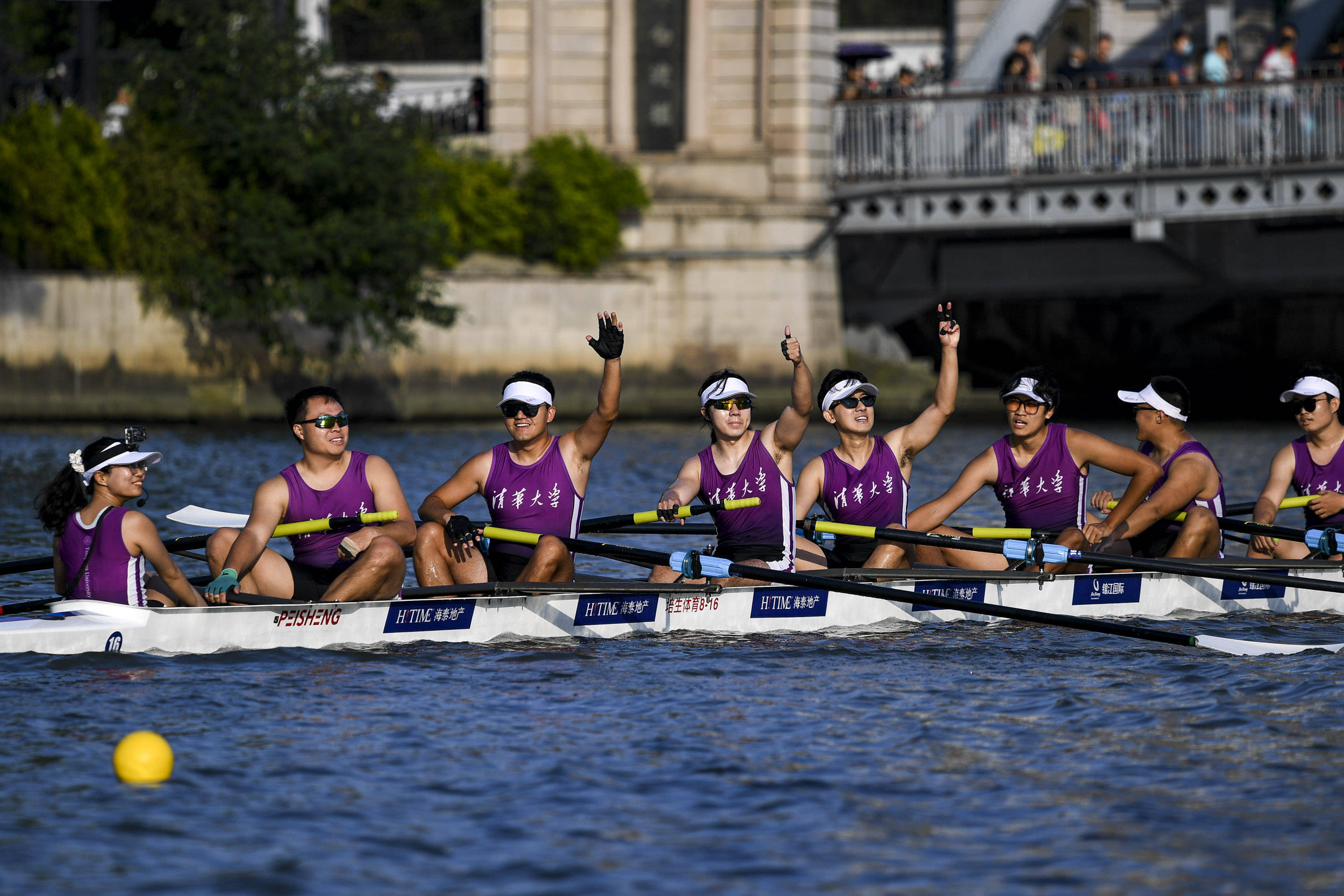 首设青少年组比赛,上艇在少年们心中播撒下赛艇的种子