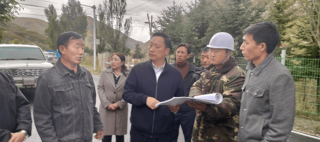 玉树市委副书记市长扎西旺加调研和美乡村建设进展情况