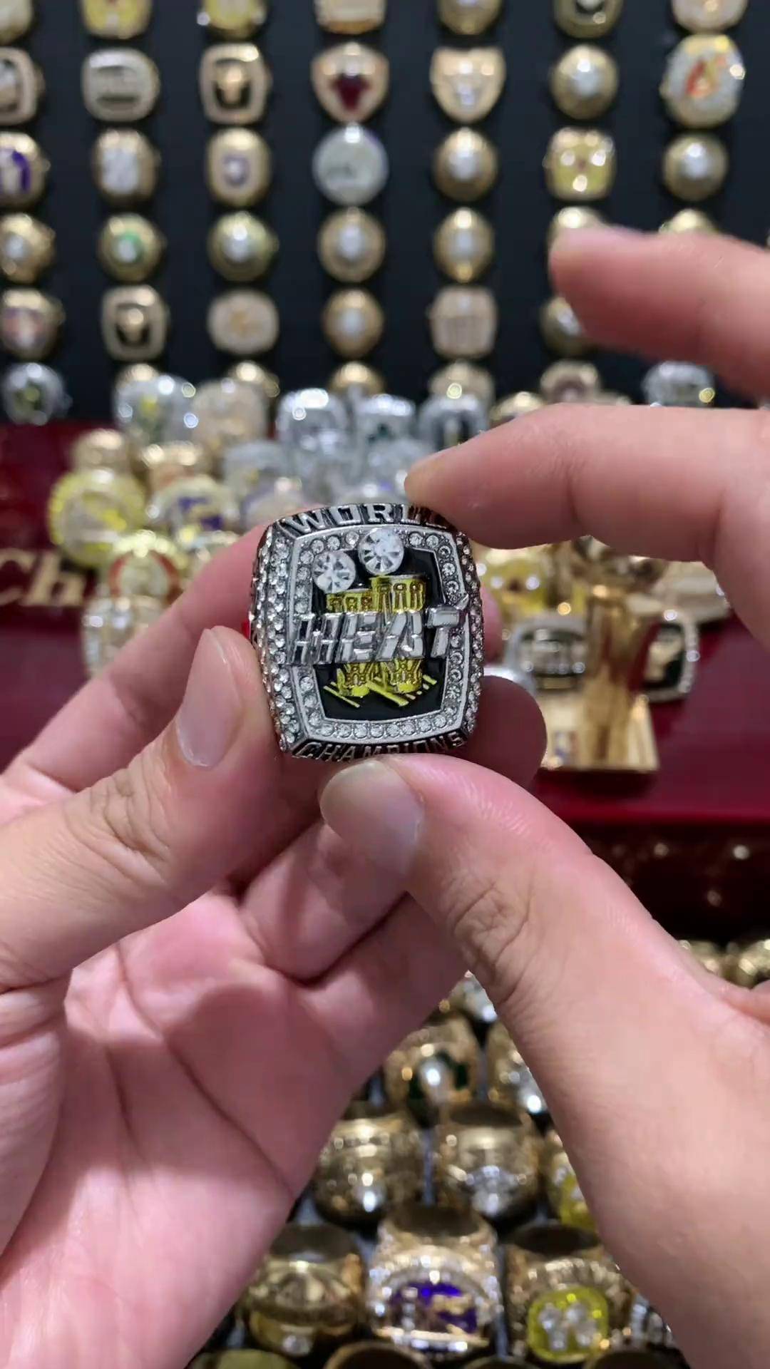 2013年热火队詹姆斯总冠军戒指nba