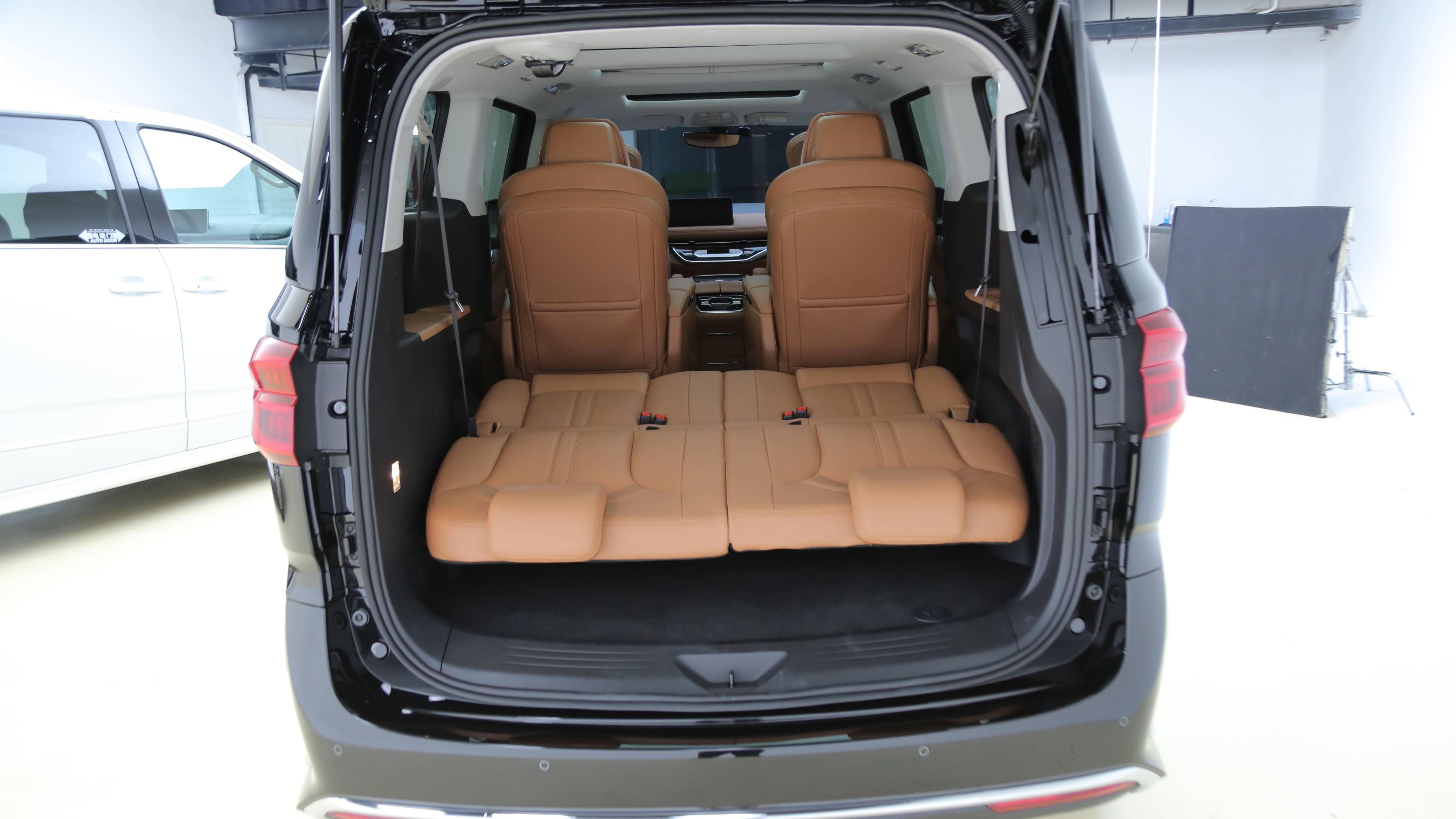 这款大空间mpv宜商更宜家实拍上汽大通maxusg10max