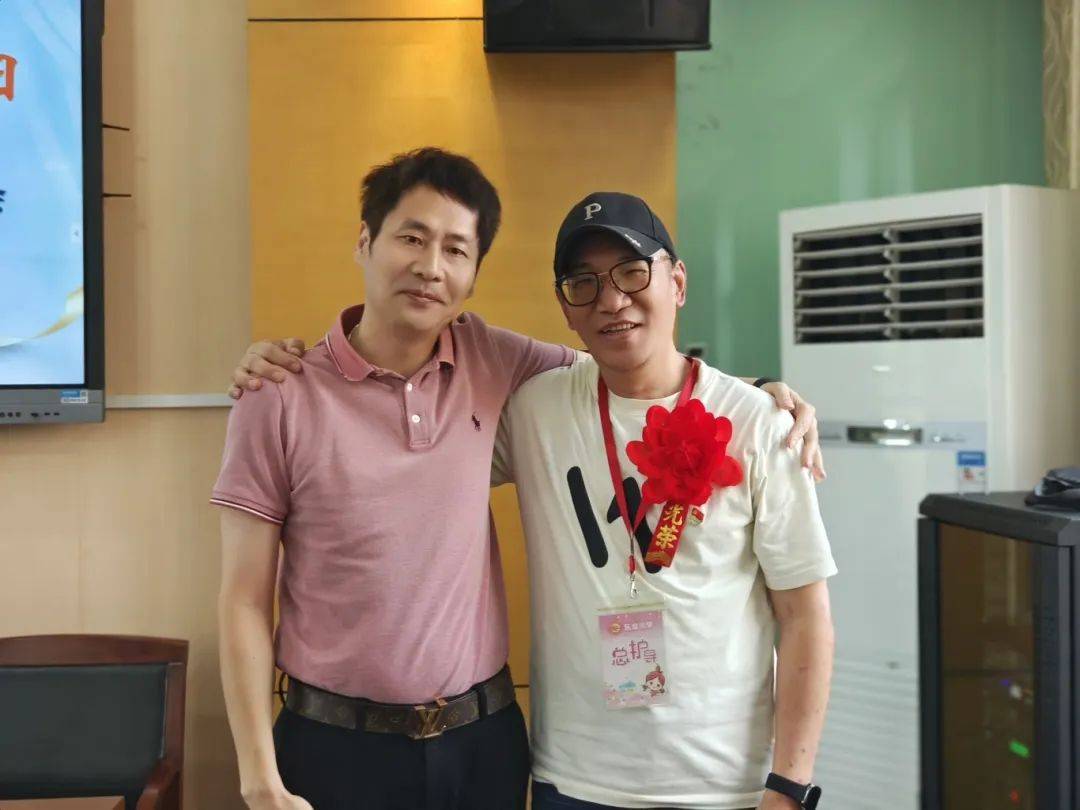 周晨江老师朱敏芳老师朱锦雯老师郑老师最后一届任教的学生和家长们也