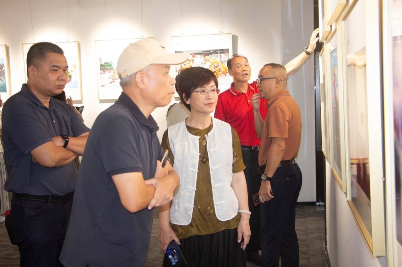 “跃龙在岗，龙文化摄影作品展”在平湖禾花美术馆开幕_展览_龙岗区_深圳市