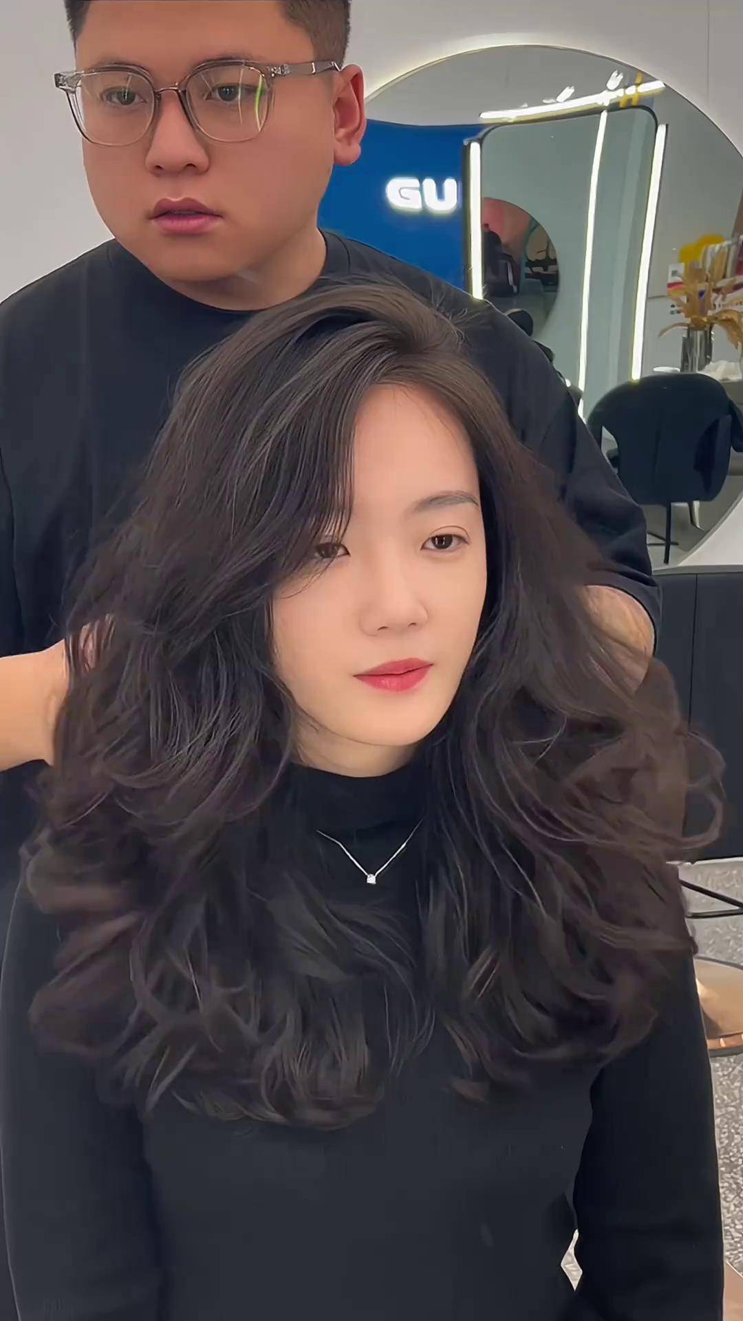 烫发推荐 氛围感发型推荐 慵懒法式烫 法式大波浪 法式大波浪 适合渣