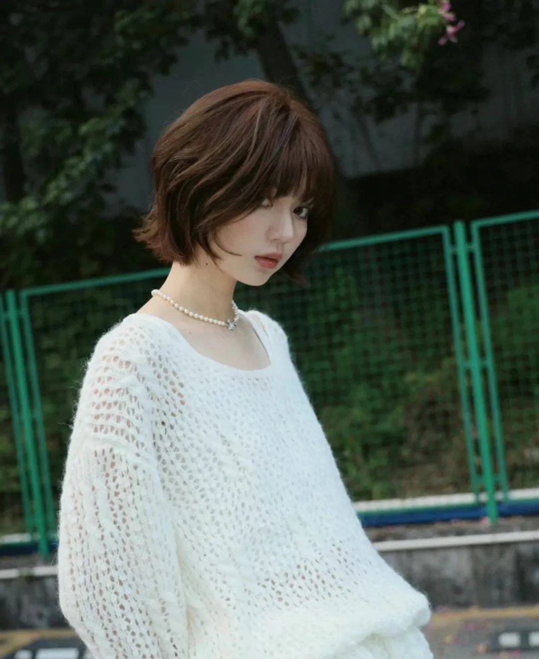 秋日氛围感蓬松短发