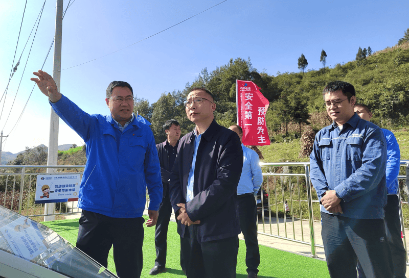 【人大要闻】侯美传率队赴盘州市开展调研