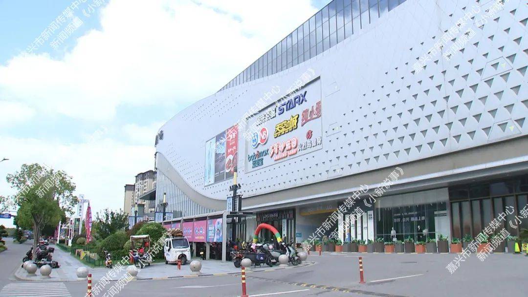 【不交停车费可认定为盗窃】吾悦报警了 最多偷逃近10000_海盐_广场