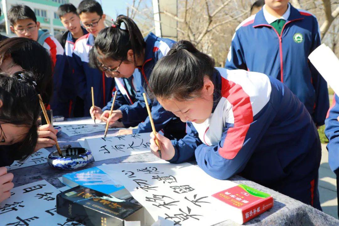 昌乐二中·在那座“围城”里，我终于学会了长大