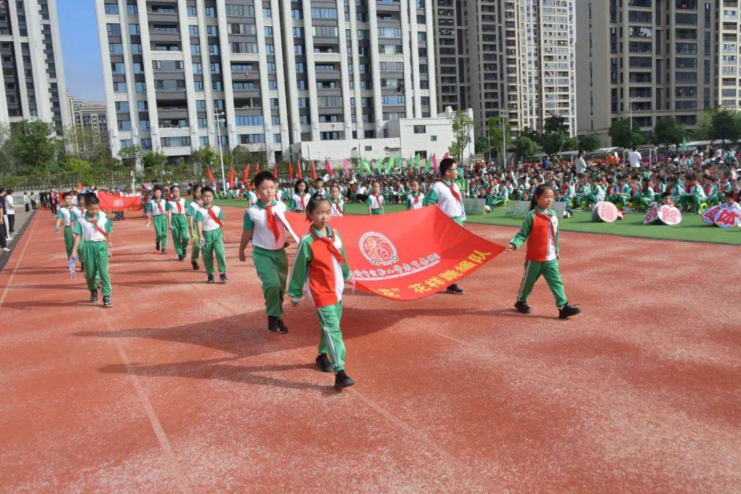 虎溪小学图片