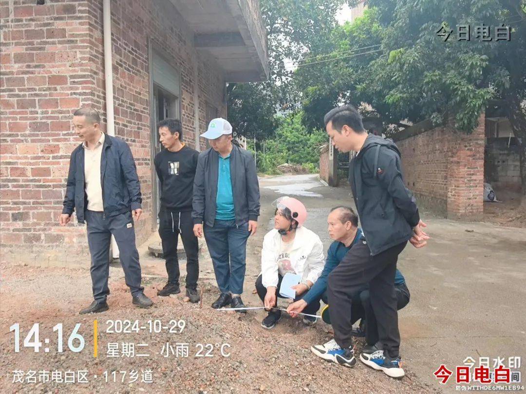 电白霞洞三村民十年屋地纠纷一朝化解,背后原因竟是.