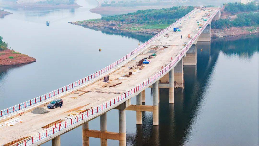 的发展同时还将加快长寿与垫江白家等毗邻乡镇往来加强两地经济社会发