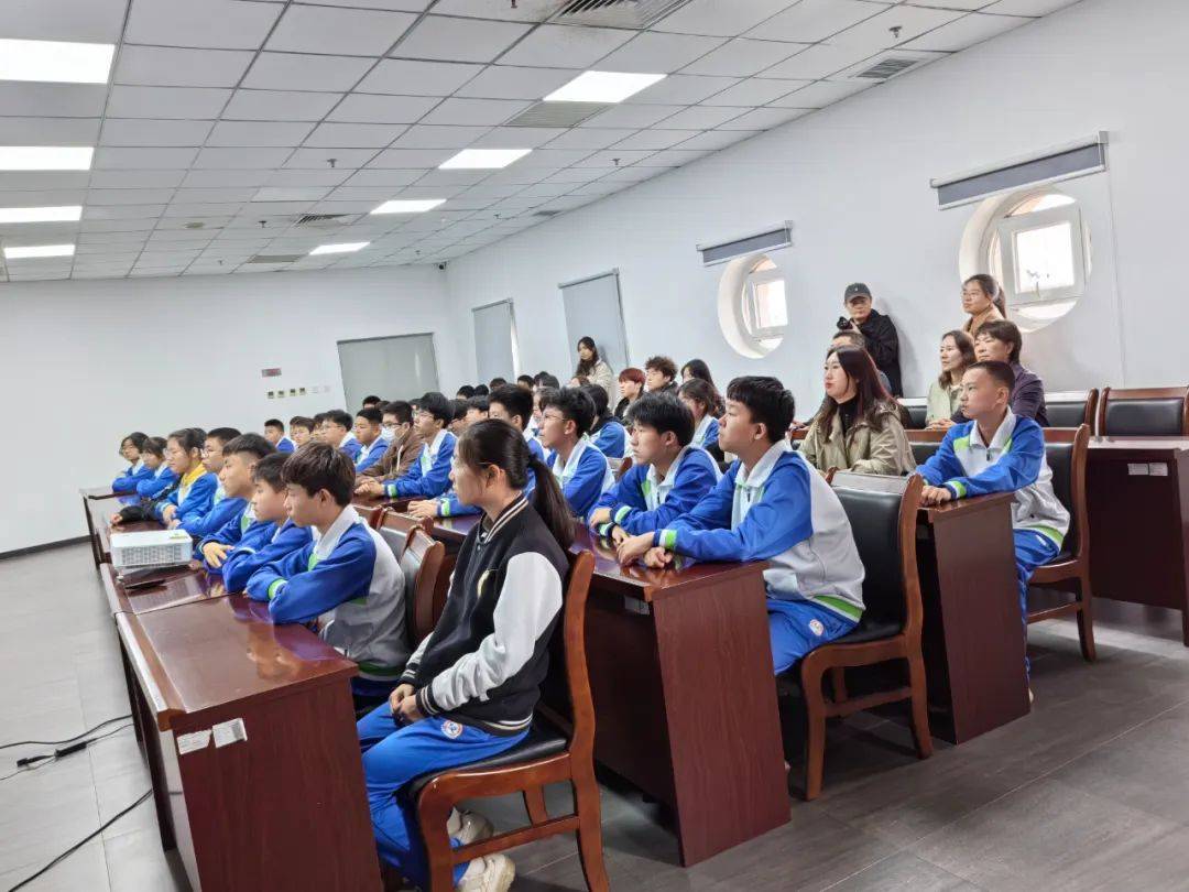 阵地建设 | 天津市大中小思想政治教育一体化实践活动