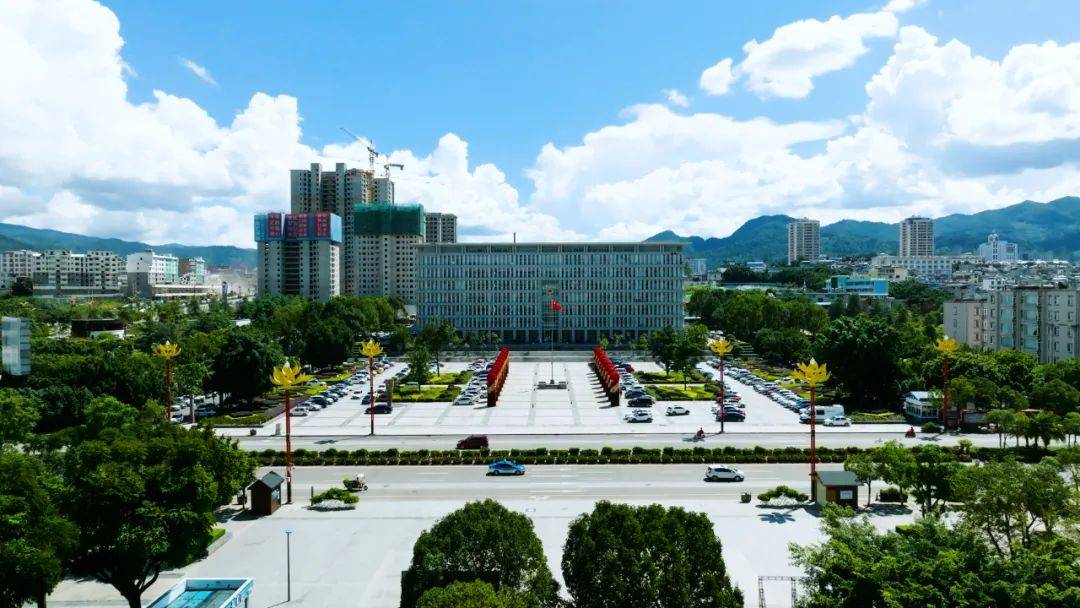 临沧:"共享阵地"惠民生