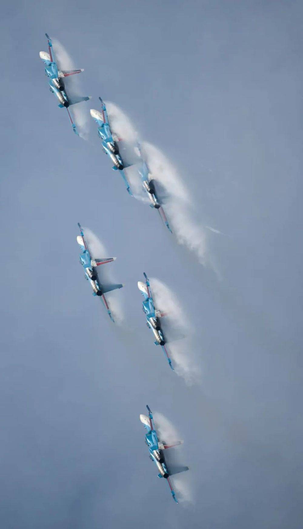 军事频道 记者:郝铮 王苗 高宇晨 李佳奇 黄伟泽 杨盼 安柏宇 谭巳成