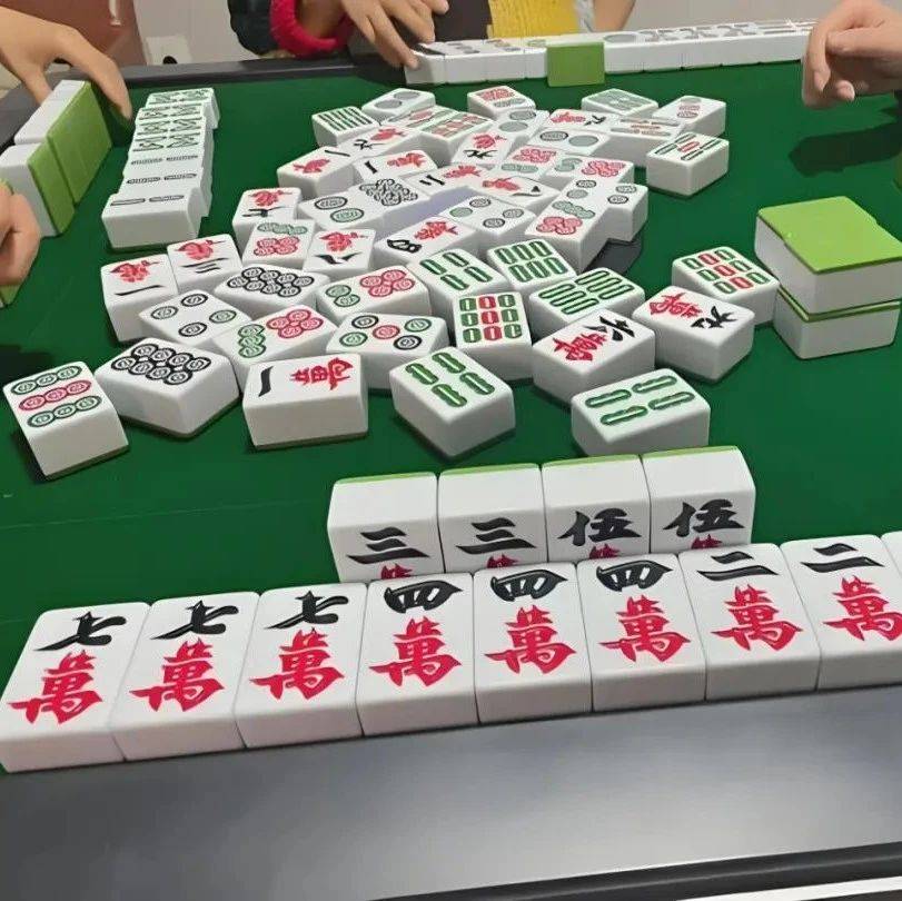 四川赌鬼些 打麻将也能成为运动员!奖金50万!_段赛_段位_专业