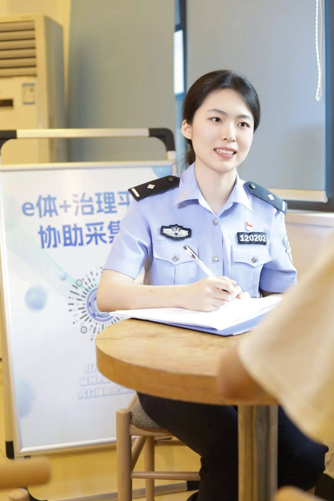 福建警察学院美女图片