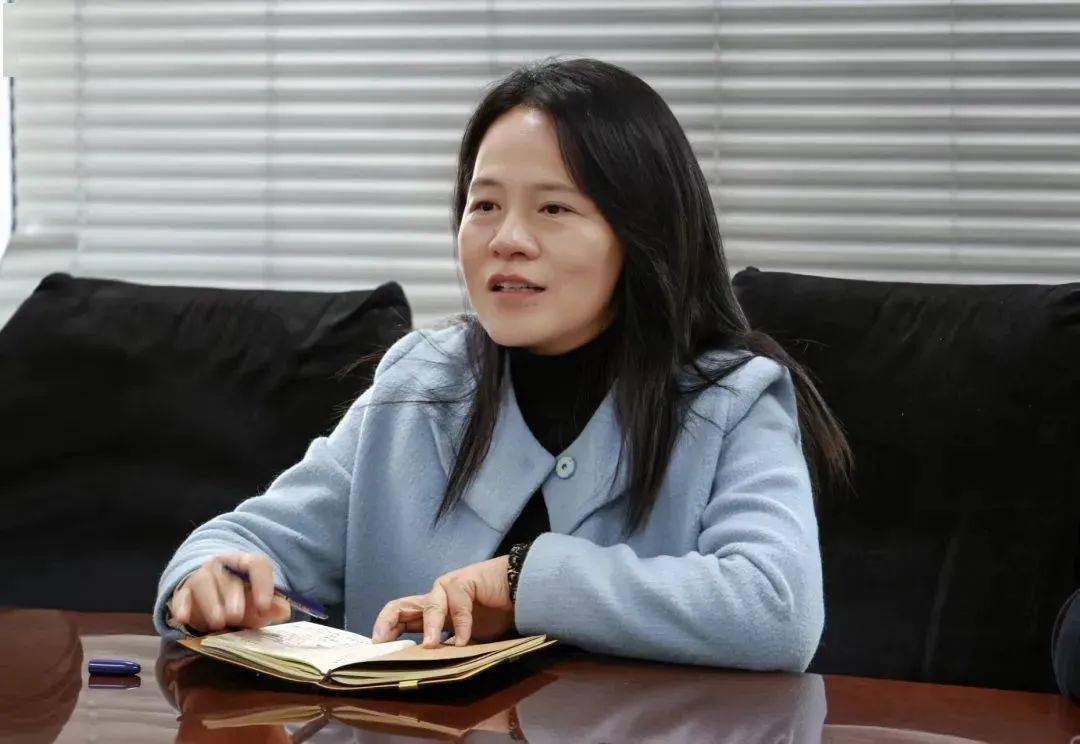 副院长朱晓红,吕爱华,党委委员,组宣部部长缪俊岭,舞阳县县长朱暑光