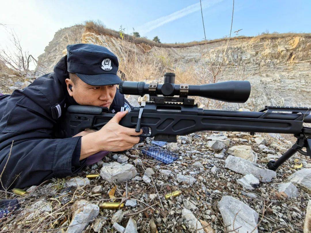 百步穿杨,一击制胜,锤炼狙击尖兵