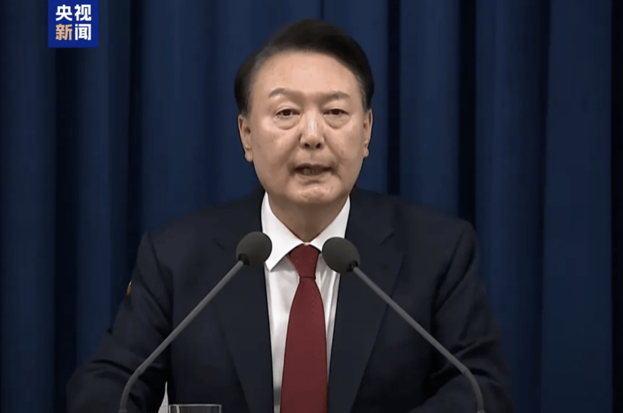 时隔44年，韩国再发戒严令！禁止示威罢工，医生全部返岗！股市开市未定！