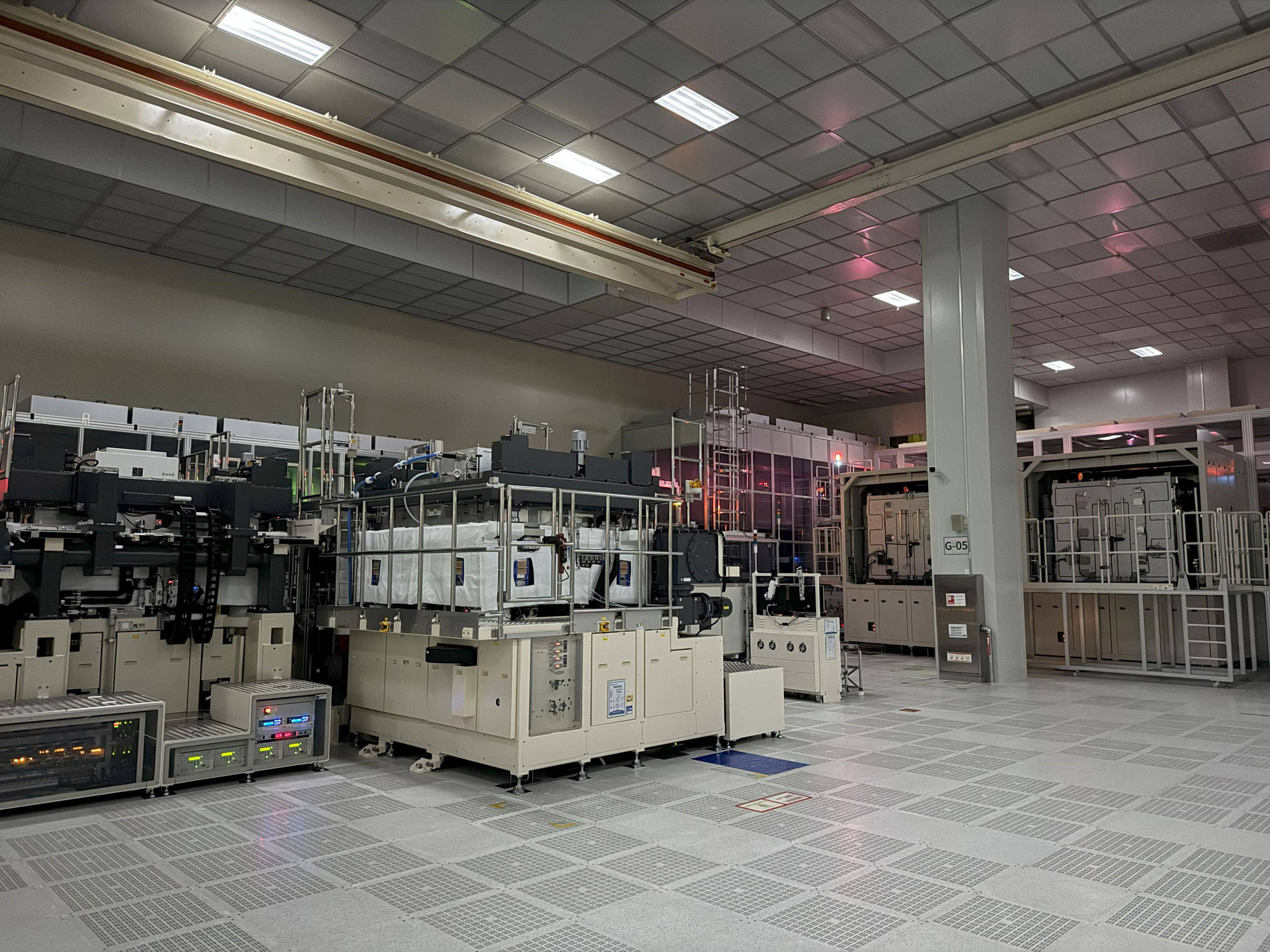 3亿元资产流拍,包括12套不动产,近3600项设备