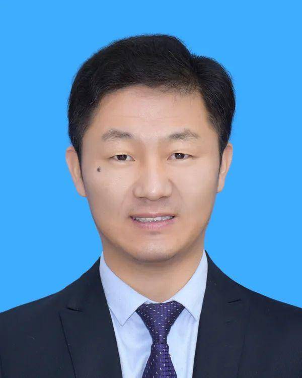 31岁时经公选升副厅，“80后”的他职务调整