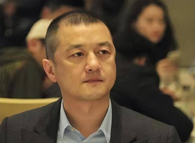 1亿做酒、5亿做茶、8亿做电车，“投资天才”李亚鹏在坚持什么？