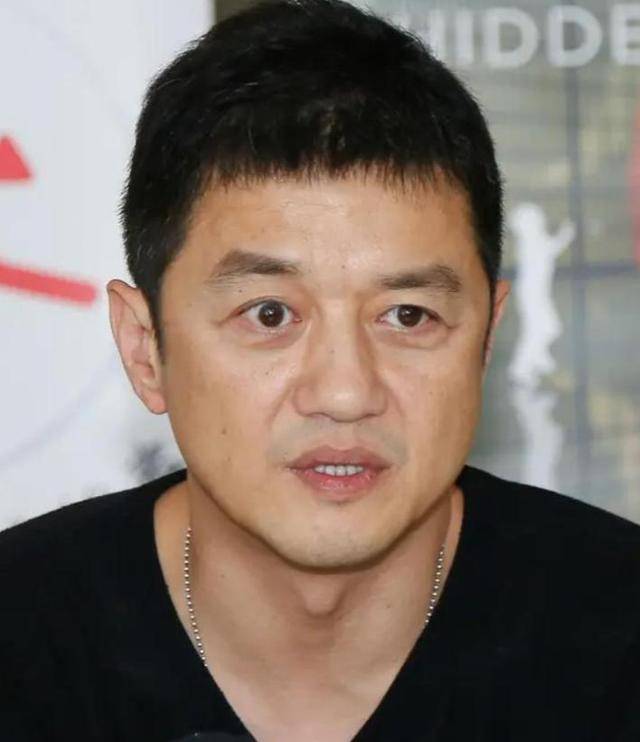 1亿做酒、5亿做茶、8亿做电车，“投资天才”李亚鹏在坚持什么？