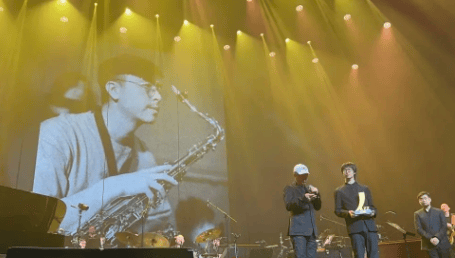 崔健乐队萨克斯手刘元离世:崔健乐队萨克斯手刘元今晨离世,上月初获“终身成就奖”,老狼发文悼念_中国_爵士乐_摇滚乐队