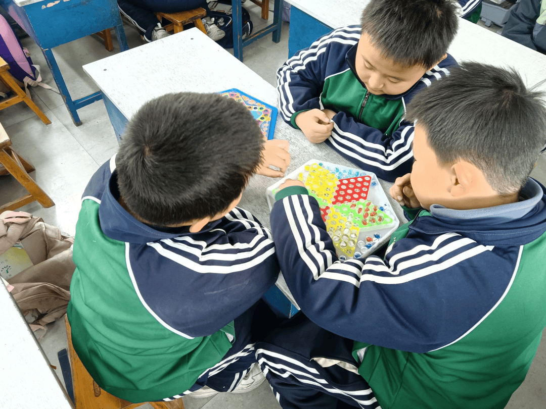乐在棋中 棋趣无穷丨爆台寺小学二年级跳棋比赛