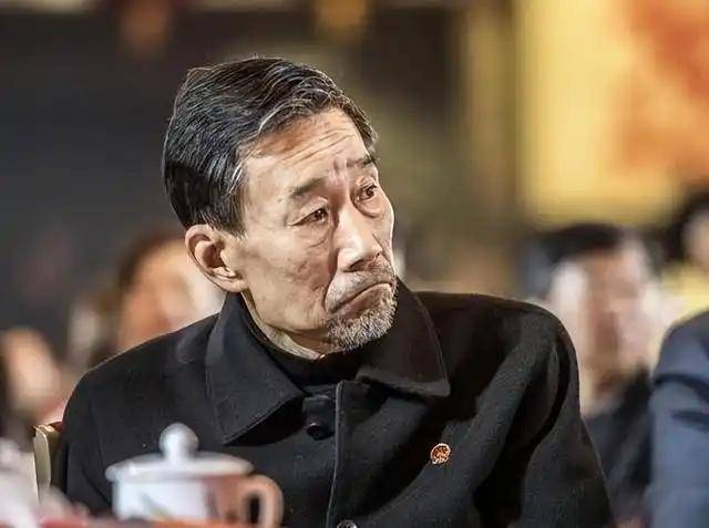 明明演技一般,却被捧成“老戏骨”,这八位演员终于现出原型了? 明明演技一般,却被捧成“老戏骨”,这八位演员终于现出原型了?