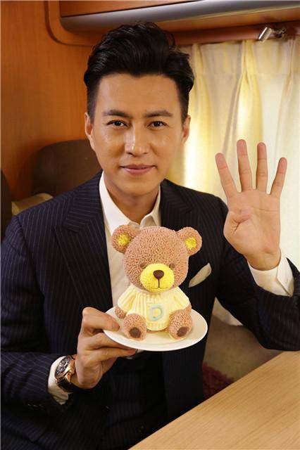 明明演技一般,却被捧成“老戏骨”,这八位演员终于现出原型了? 明明演技一般,却被捧成“老戏骨”,这八位演员终于现出原型了?